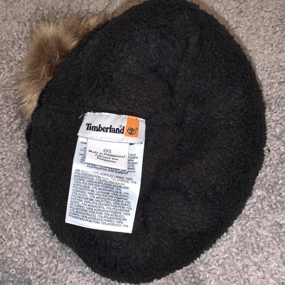 ✨HP✨ NWT $45 Timberland Heavy Cable-knit Winter Hat - Picture 5 of 7